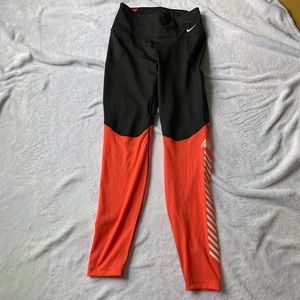 Nike leggings
